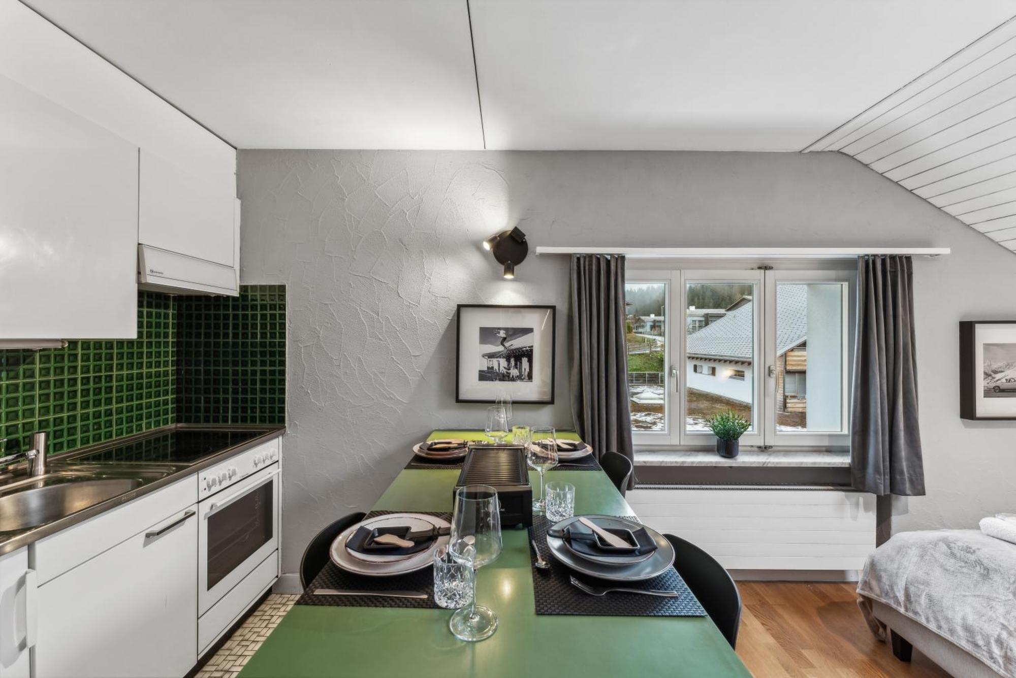 Apartment Book2stay - Retro-alpin Mit Schwimmbad Laax