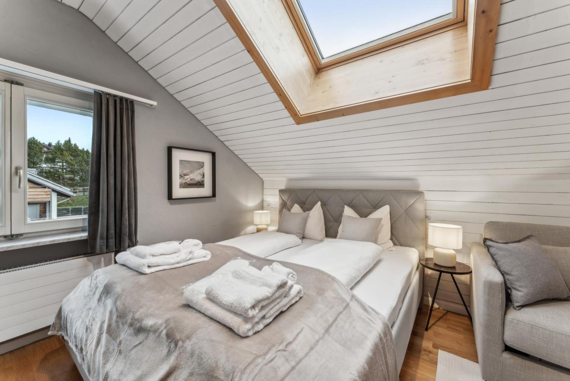 Book2stay - Retro-alpin Mit Schwimmbad * Laax